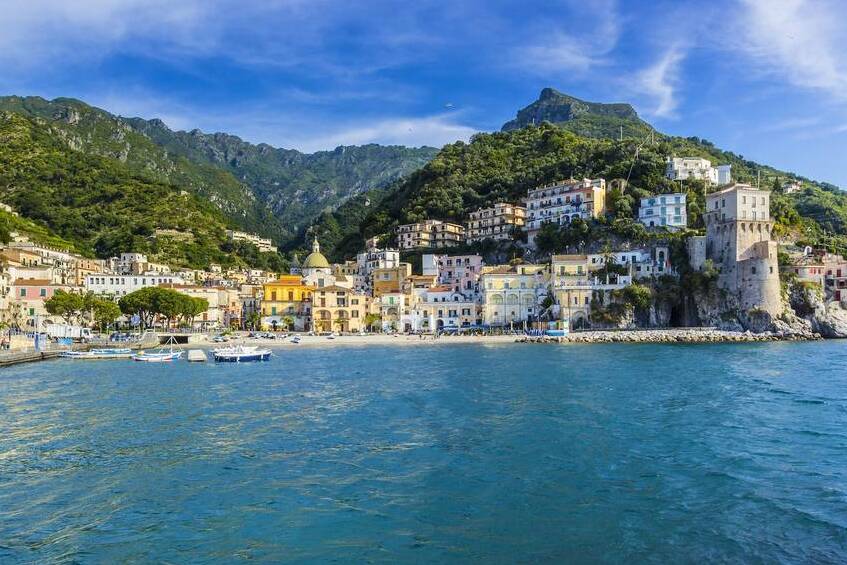 Cetara, un auténtico pueblo en la costa de Amalfitana - Cetara | Secret World Trip Planner