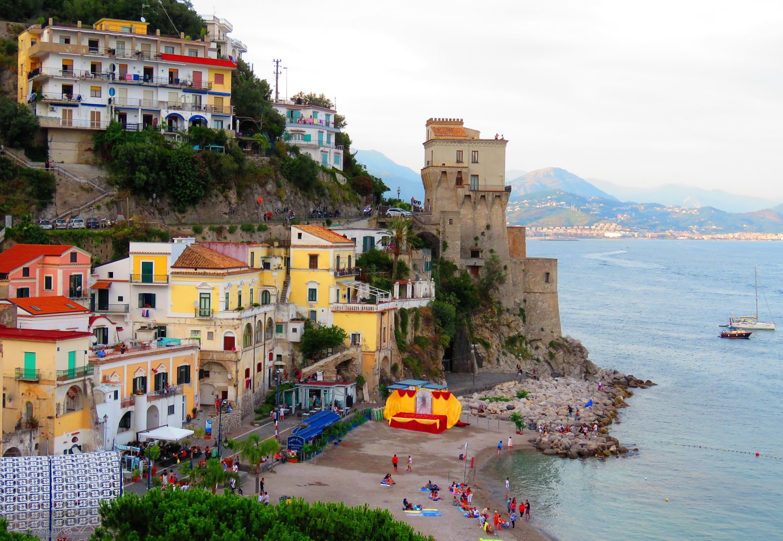 Cetara, un auténtico pueblo en la costa de Amalfitana - Cetara | Secret World Trip Planner