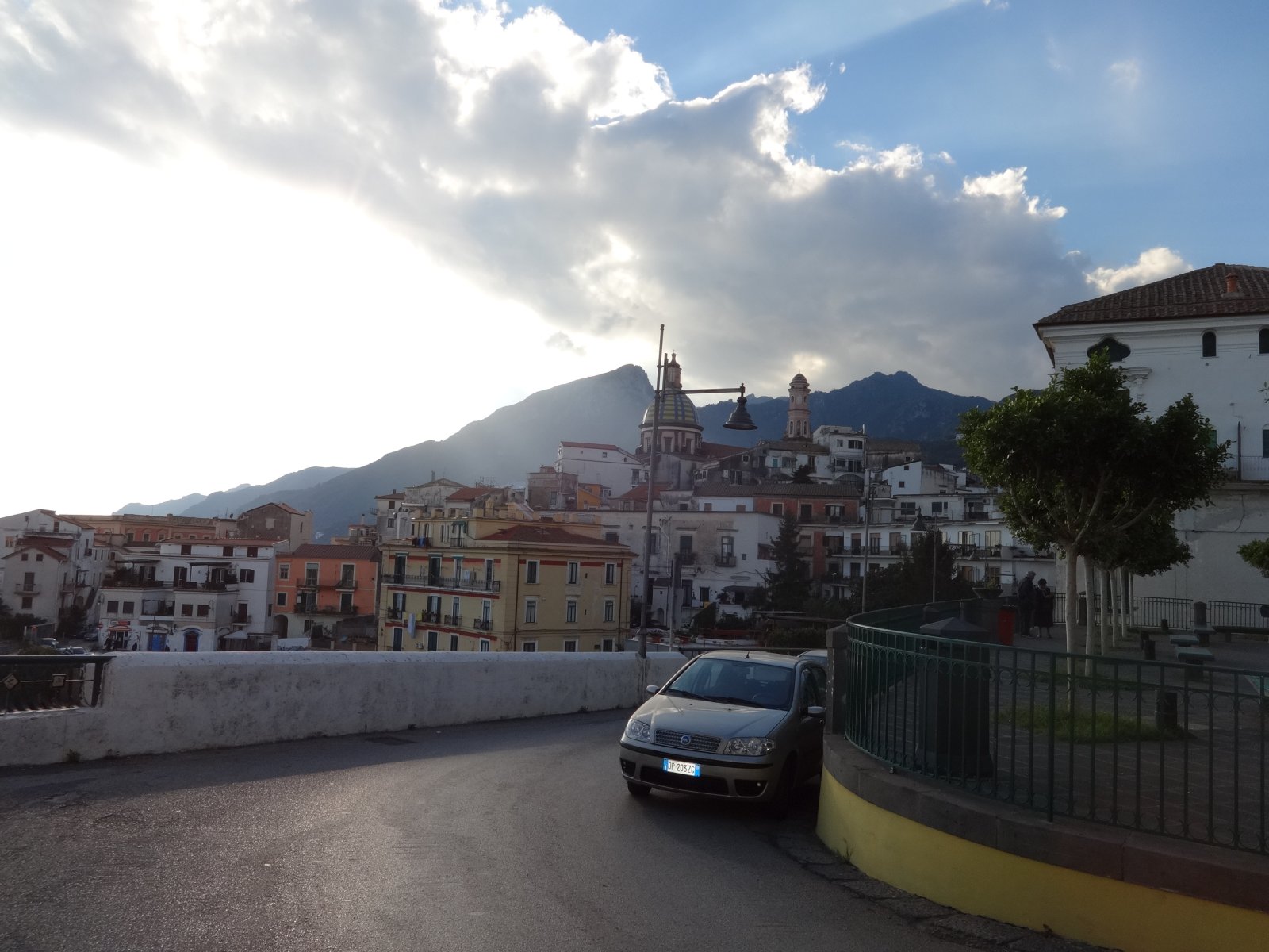 Vietri sul Mare an der amalfitanischen Küste - Vietri Sul Mare | Secret World Trip Planner