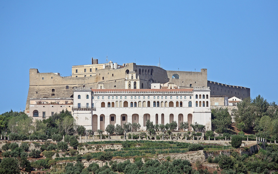 Неаполь / Castel Sant'Elmo - Napoli | Secret World Trip Planner