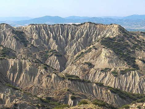 I Calanchi: Uno scenario di rara bellezza - Montalbano Jonico | Secret World Trip Planner