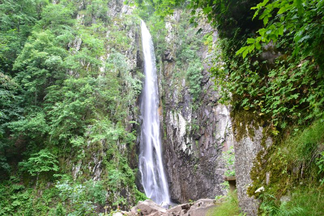 Cascada de Livaditis (Tracia) - Unnamed Road | Secret World Trip Planner