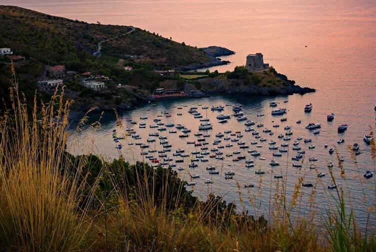 Der schöne Strand von San Nicola Arcella - San Nicola Arcella | Secret World Trip Planner