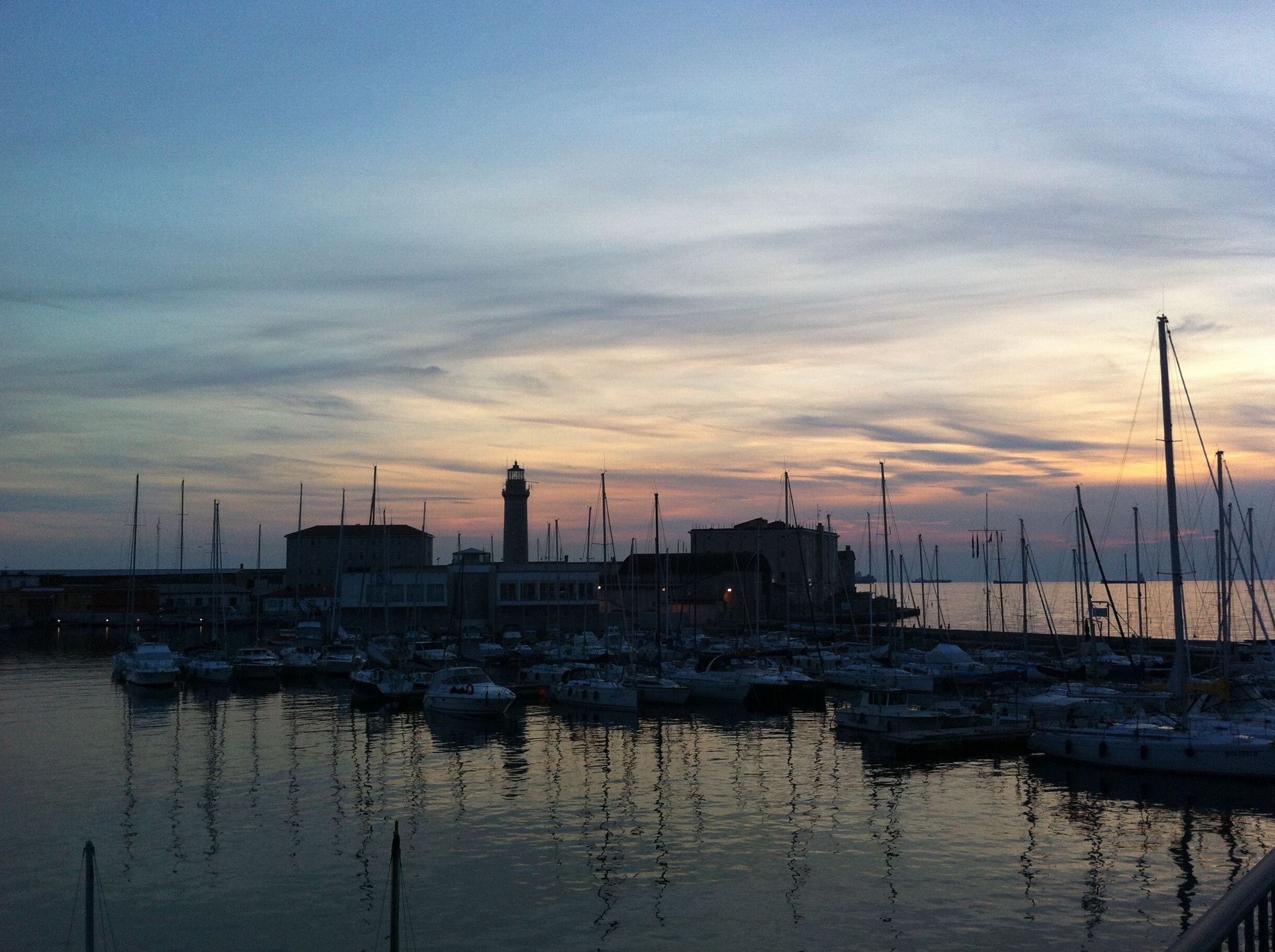 Il Vecchio faro di Trieste: la Lanterna - Trieste | Secret World Trip Planner