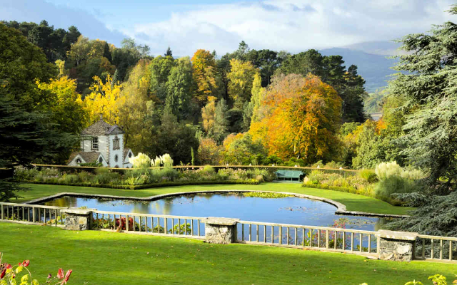 Jardins de Bodnant, Pays de Galles - Colwyn Bay LL28 5RE | Secret World Trip Planner
