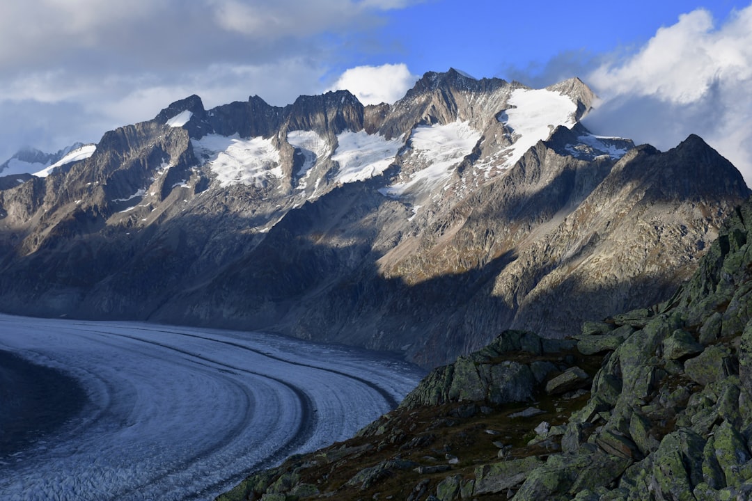 Ghiacciaio dell'Aletsch: Il più grande delle Alpi - Fieschertal | Secret World Trip Planner