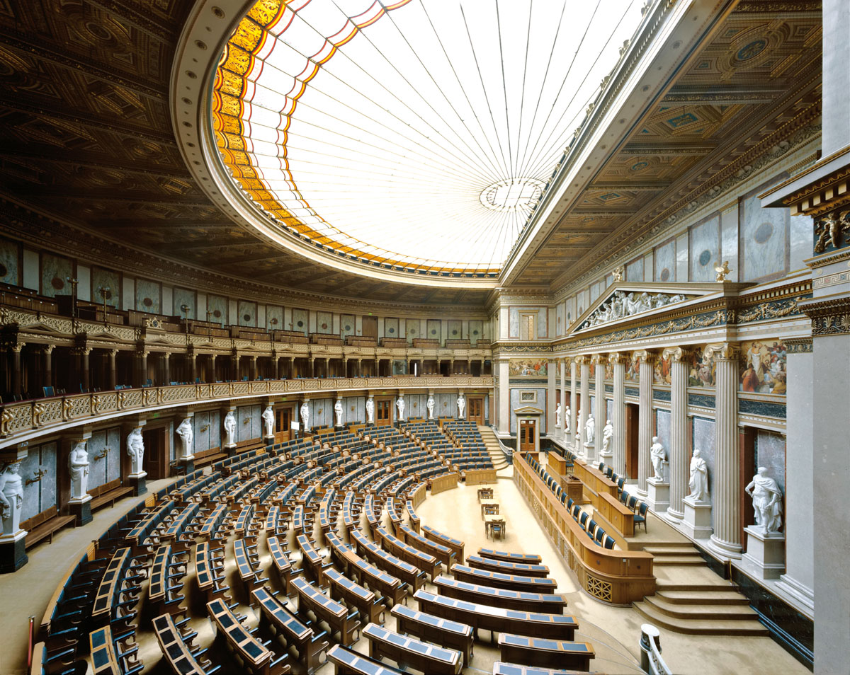 Edificio del Parlamento austriaco - Wien | Secret World Trip Planner