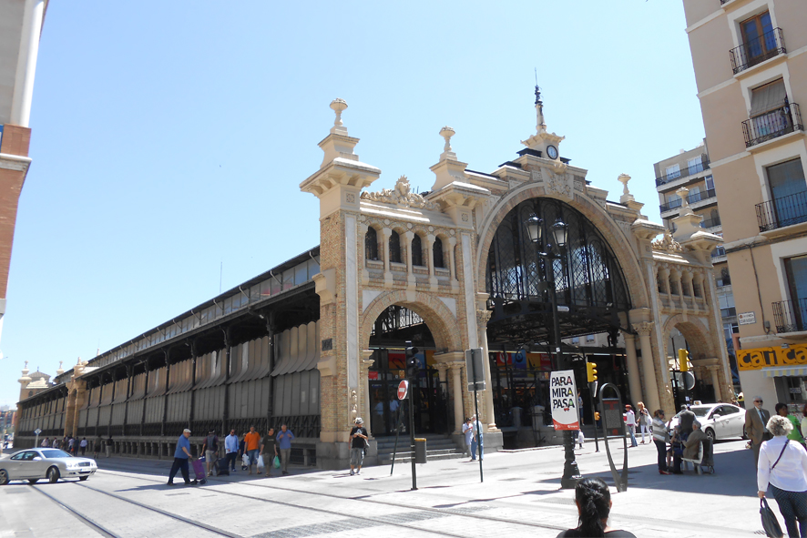 메르카르도 데 라누자, - Zaragoza | Secret World Trip Planner