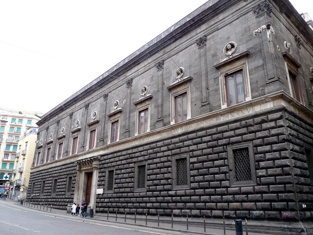 Palazzo Orsini in Gravina — Napoli