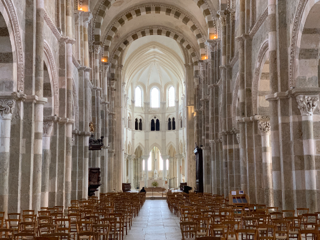 圣玛丽抹大拉大教堂 - Vézelay | Secret World Trip Planner