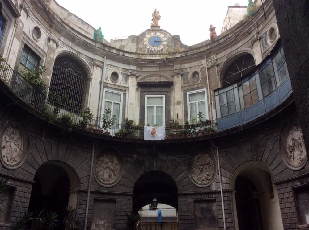 Palazzo Spinelli di Laurino en de geesten - Napoli | Secret World Trip Planner