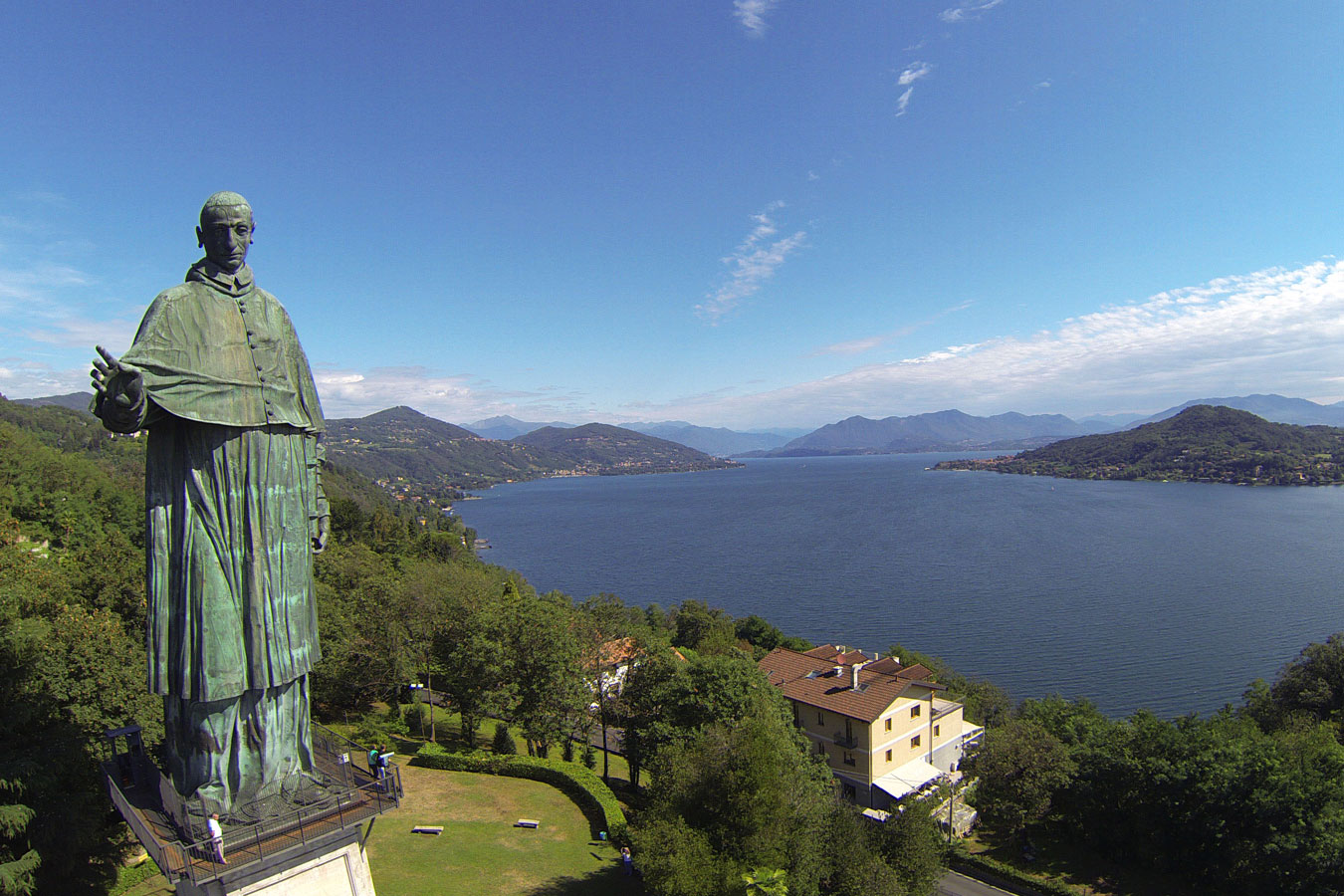 Колосс Святого Карла Борромео - Arona | Secret World Trip Planner