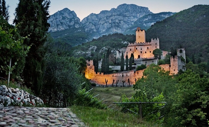 Trantino: Castello di Avio - Avio | Secret World Trip Planner
