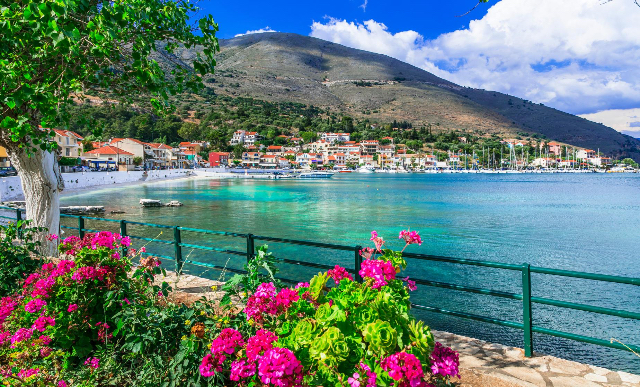 阿尔戈斯托利 - Argostoli | Secret World Trip Planner