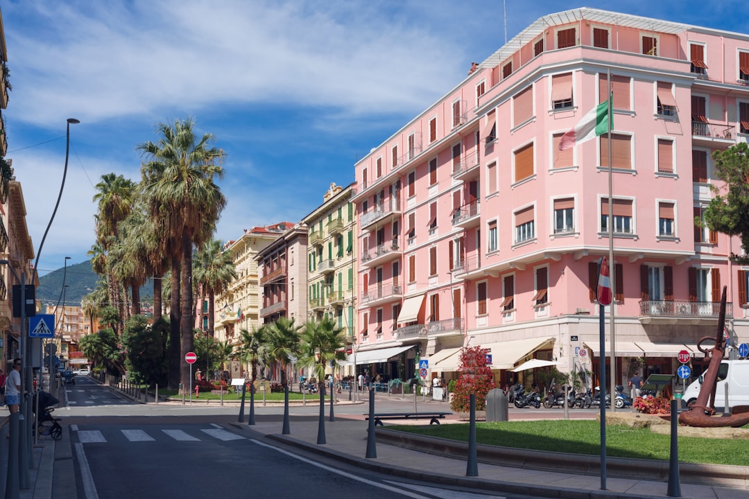 La marche de l'impératrice à Sanremo - Sanremo | Secret World Trip Planner