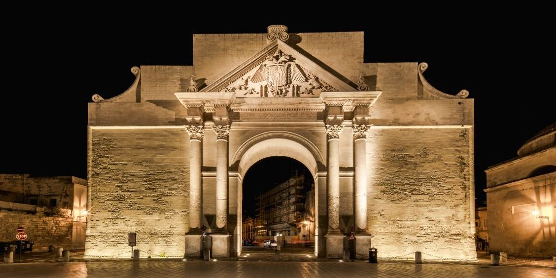 Lecce: Porta Napoli — Lecce