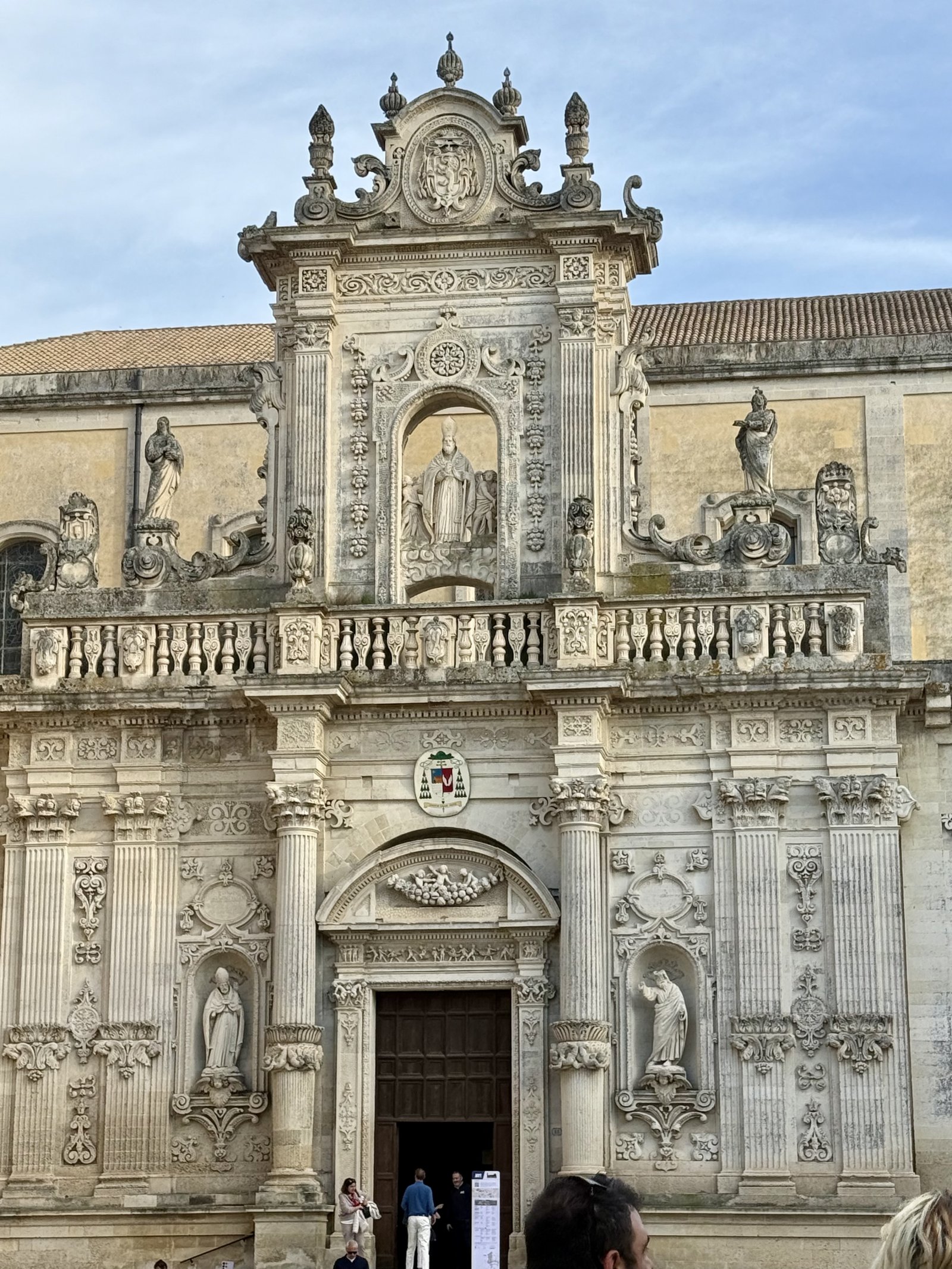 Lecce e la straordinaria Piazza Duomo, gioiello barocco - Lecce | Secret World Trip Planner