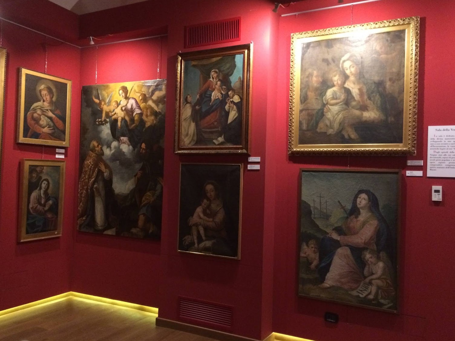 La Pinacoteca d'arte francescana Caracciolo — Lecce