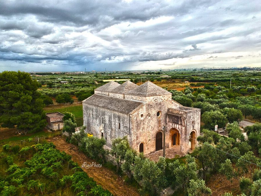 Chiesa romanica di Ognissanti a Valenzano - . | Secret World Trip Planner