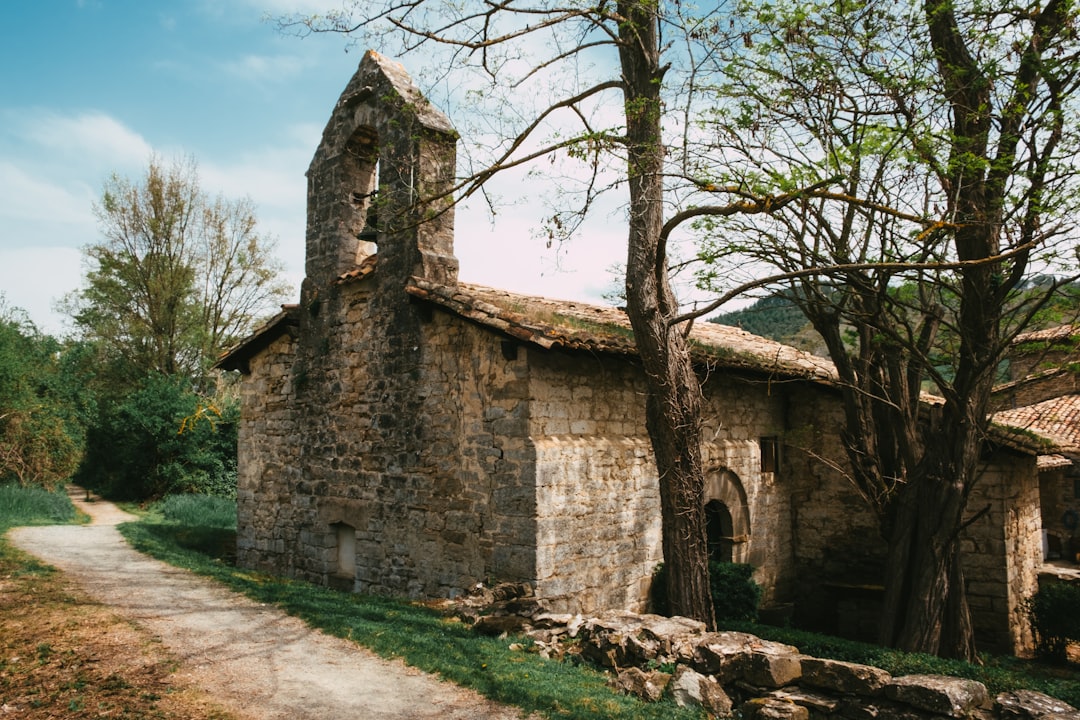 Chiesa romanica di Ognissanti a Valenzano - . | Secret World Trip Planner