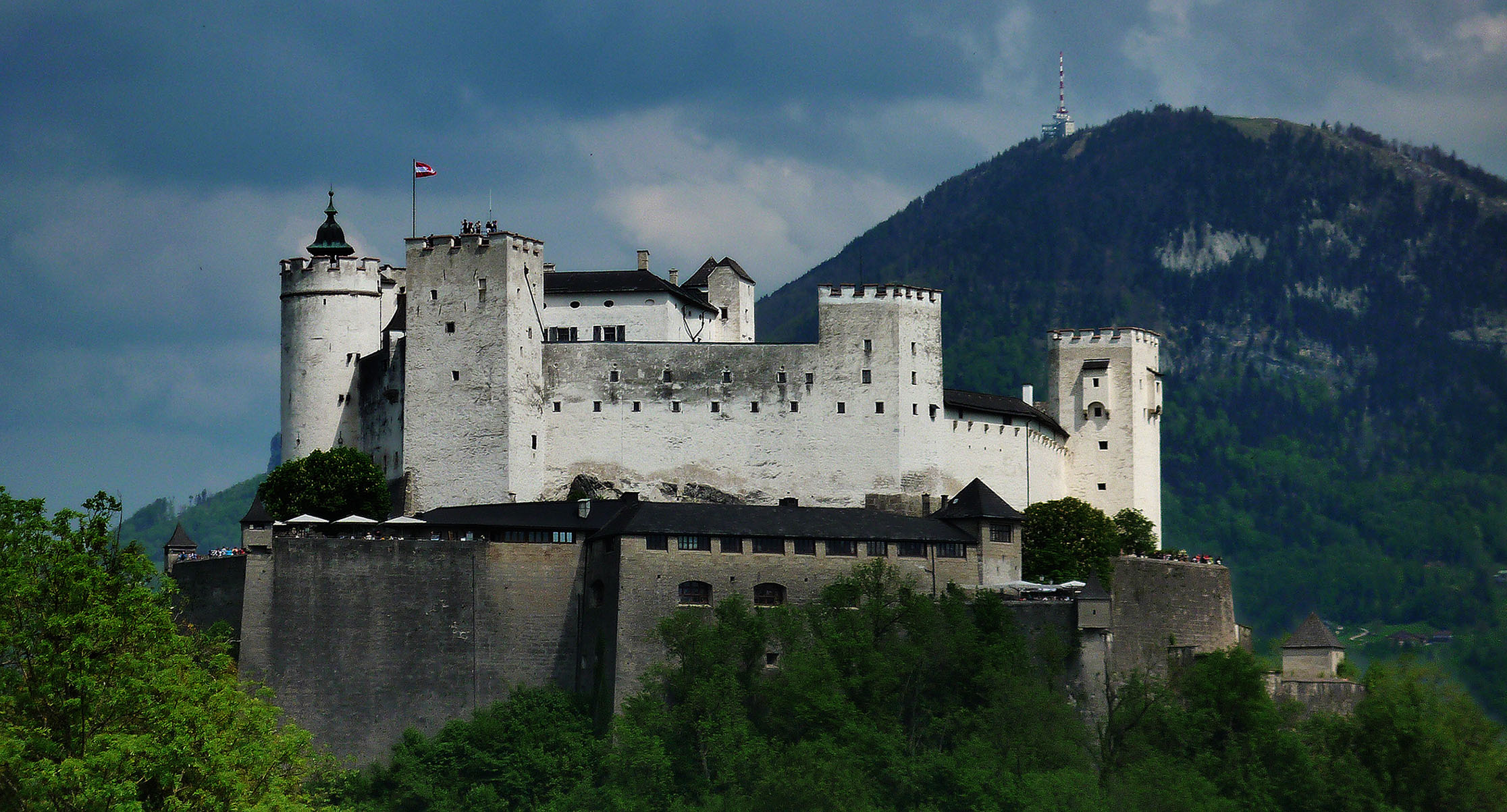 호엔잘츠부르크 요새 - Salzburg | Secret World Trip Planner