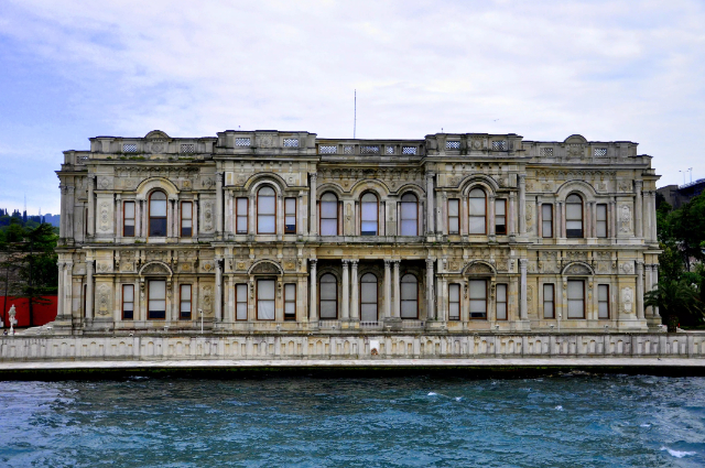 Palais de Beylerbeyi - Abdullahağa Cd. | Secret World Trip Planner