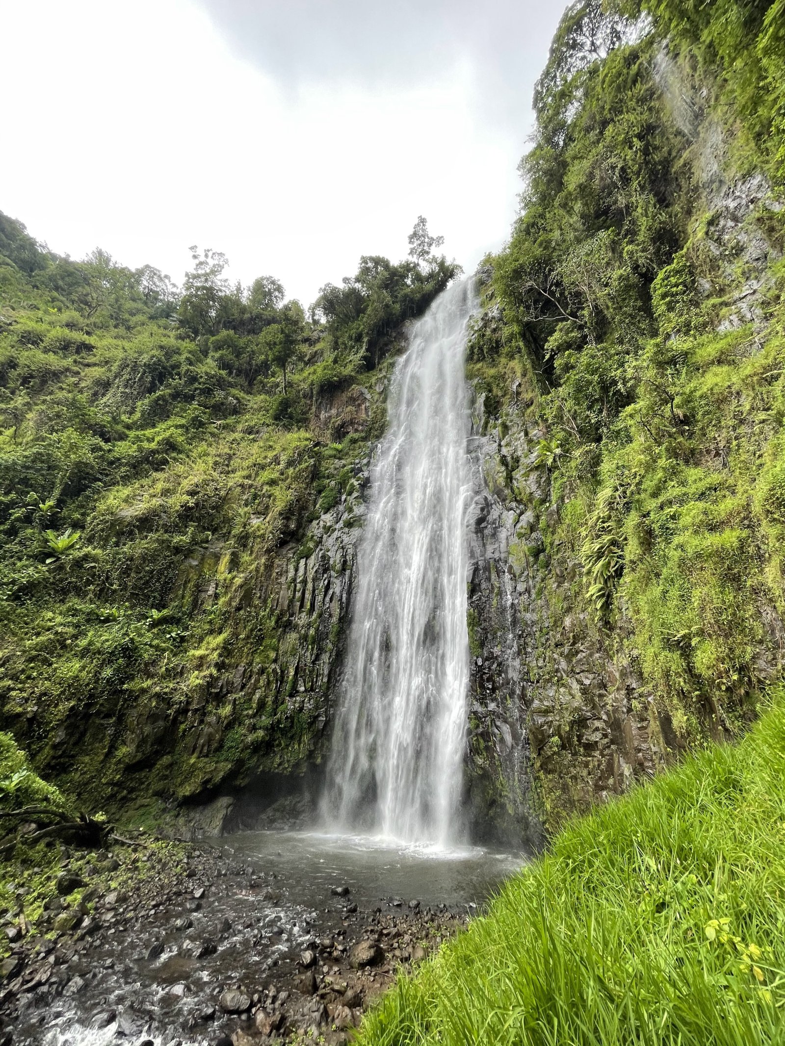 L'alta cascata Materuni sul Kilimangiaro | Secret World Trip Planner