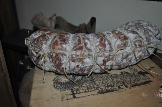 Ventricina Olevanese - Olevano Romano | Secret World Trip Planner