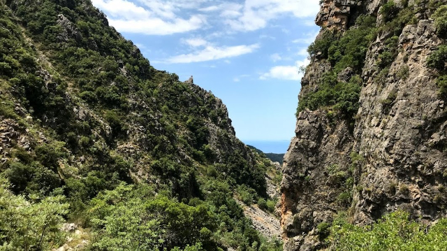 Vyros-Schlucht - Vyros Gorge | Secret World Trip Planner