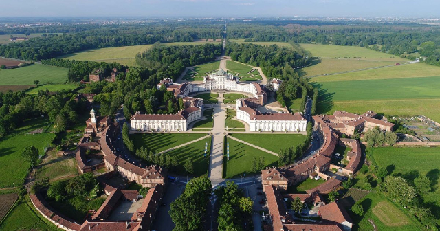 Palazzina di Caccia di Stupinigi, - Stupinigi, Nichelino | Secret World Trip Planner