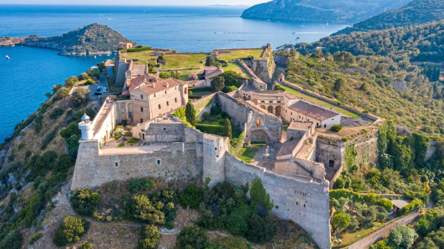 Hiszpańska twierdza - Porto Ercole | Secret World Trip Planner