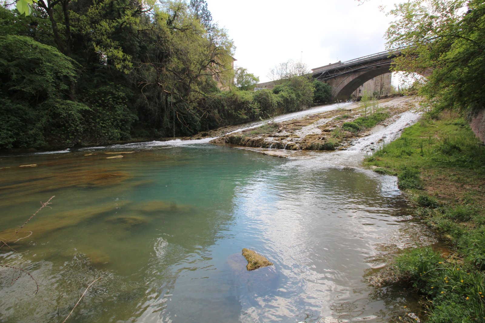 Il fiume Elsa ed il turchese delle meraviglie - Colle di Val d'Elsa | Secret World Trip Planner