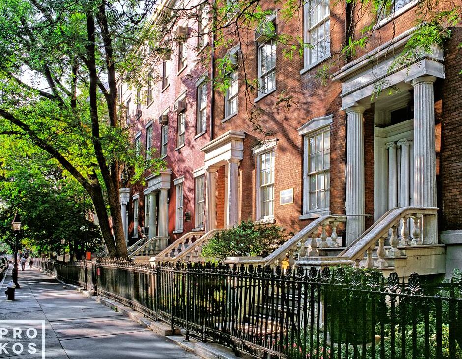 Greenwich Village: Washington Square Park and Hopper - New York | Secret World Trip Planner