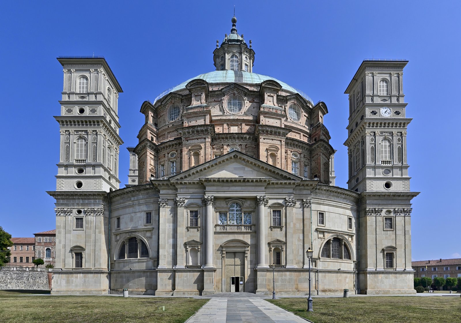 Sanctuaire de Vicoforte - Vicoforte | Secret World Trip Planner
