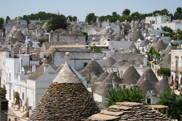 Wijk Monti - Alberobello | Secret World Trip Planner
