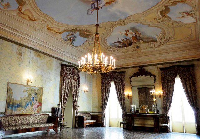 Arezzo Paleis van Trifiletti - Ragusa | Secret World Trip Planner