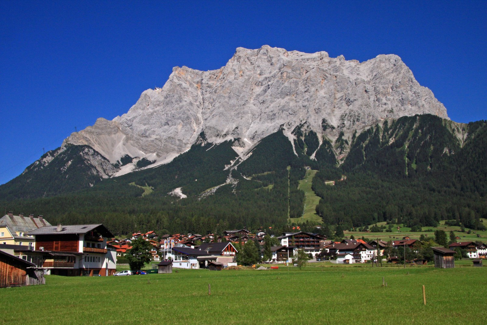 독일 최고봉 준스피체 - Garmisch-Partenkirchen | Secret World Trip Planner