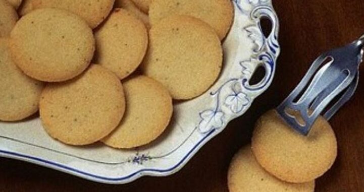 Piemonte: I Biscotti Giolitti  - Dronero | Secret World Trip Planner
