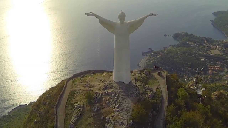 Cristo di Maratea - Statua del Cristo Redentore | Secret World Trip Planner